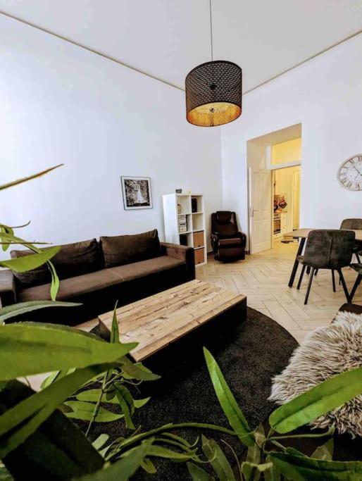 Luxury Cityapartment 2 Виена Екстериор снимка