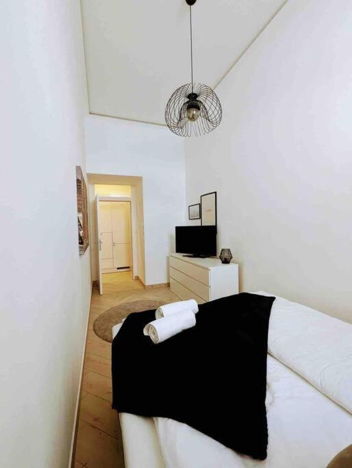 Luxury Cityapartment 2 Виена Екстериор снимка